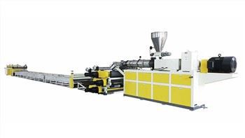 LVT複合床生産ライン